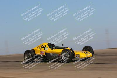 media/Oct-15-2023-CalClub SCCA (Sun) [[64237f672e]]/Group 5/Race/
